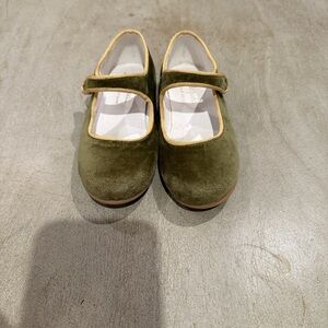 Charming Olive Kids Mary Jane Dress Shoes